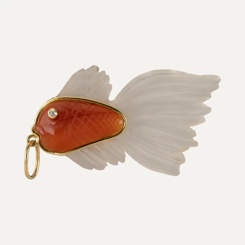 9003213-pendente-peixe-cristal-rocha-brilhante-ouro-amarelo-alexandra-matias-jewelry-P1-scaled